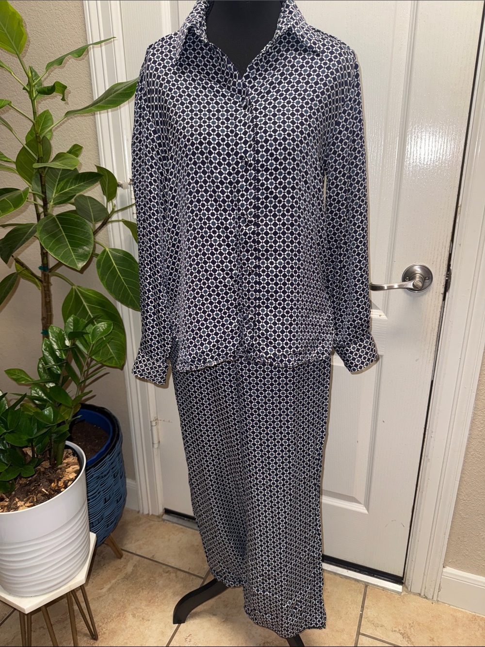 Zara Pajama Lounge set Top Size S Bottom Size M